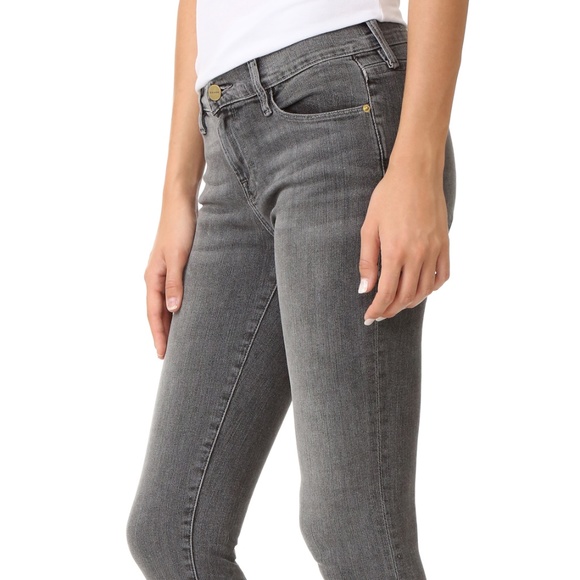 FRAME Le Skinny de Jeanne Jeans. Color: Chambers - Picture 2 of 7